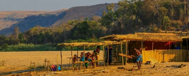 Descente de la Tsiribihina - Visite du parc Tsingy de Bemaraha